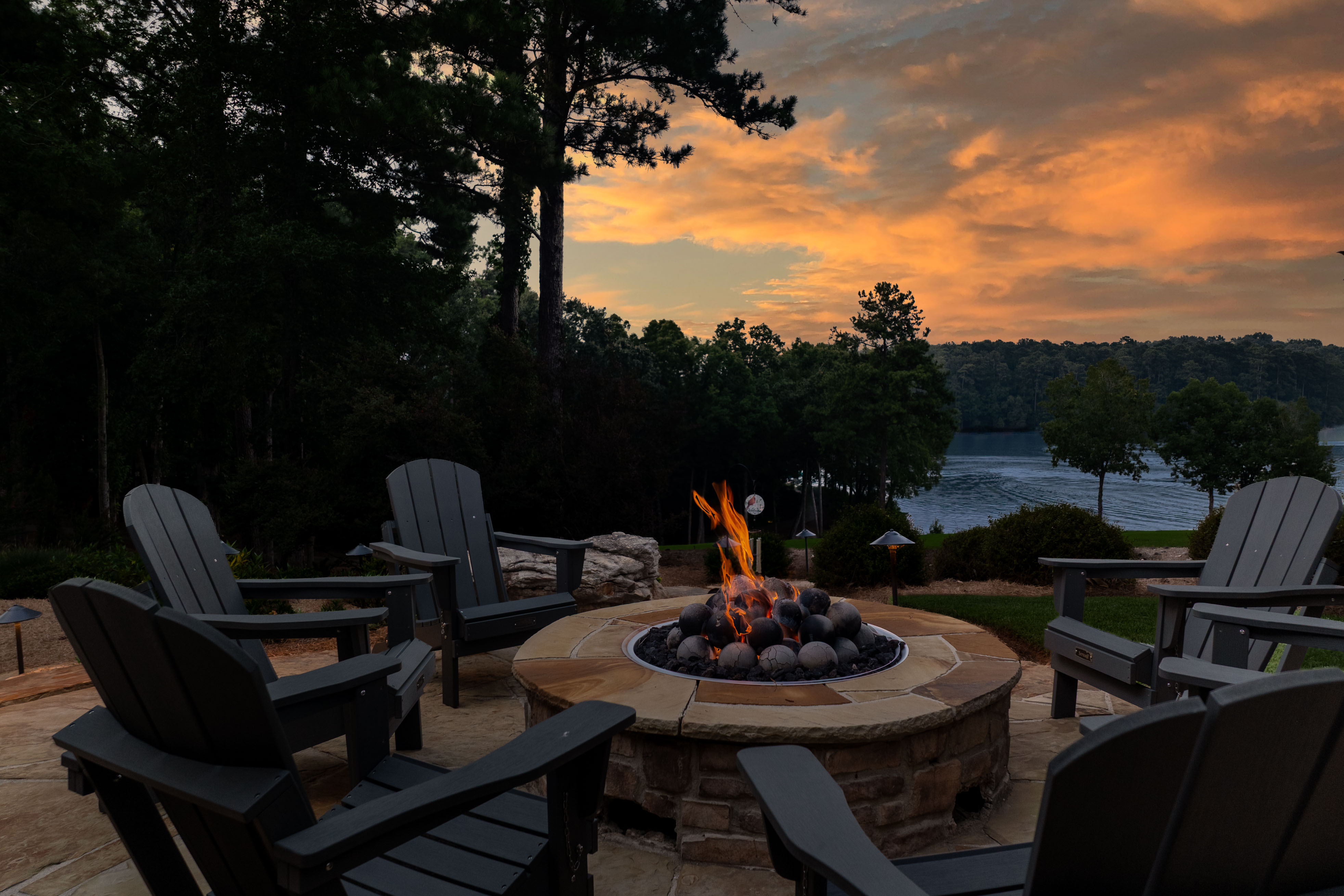 1060 Montgomery Drive image 61